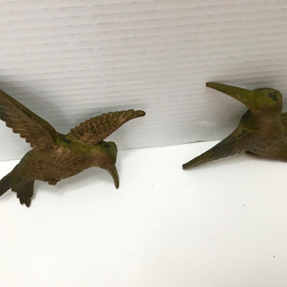 Vintage Hummingbird Wall Decor 2 Hanging Bird Garden Nature Home - Picture 6 of 7